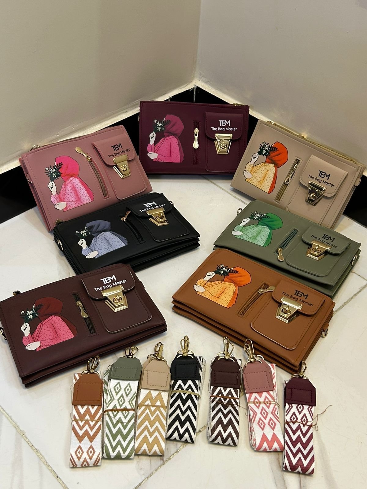 The Bag Master Signature Illustrated Multi - Image 5