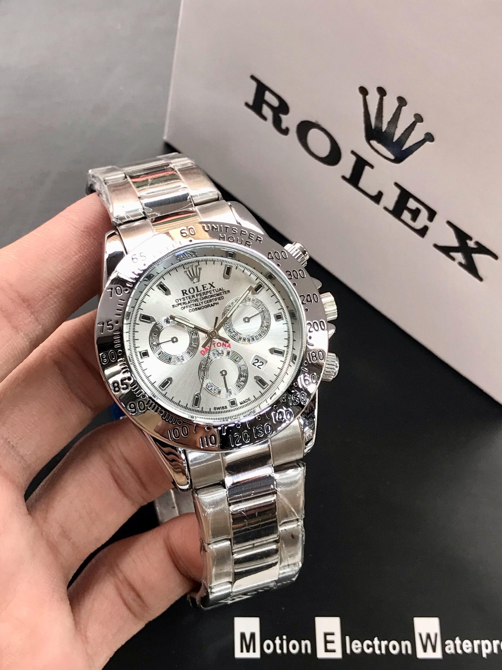 Rolex Daytona Rotating Bezel Quartz Machine - Image 2